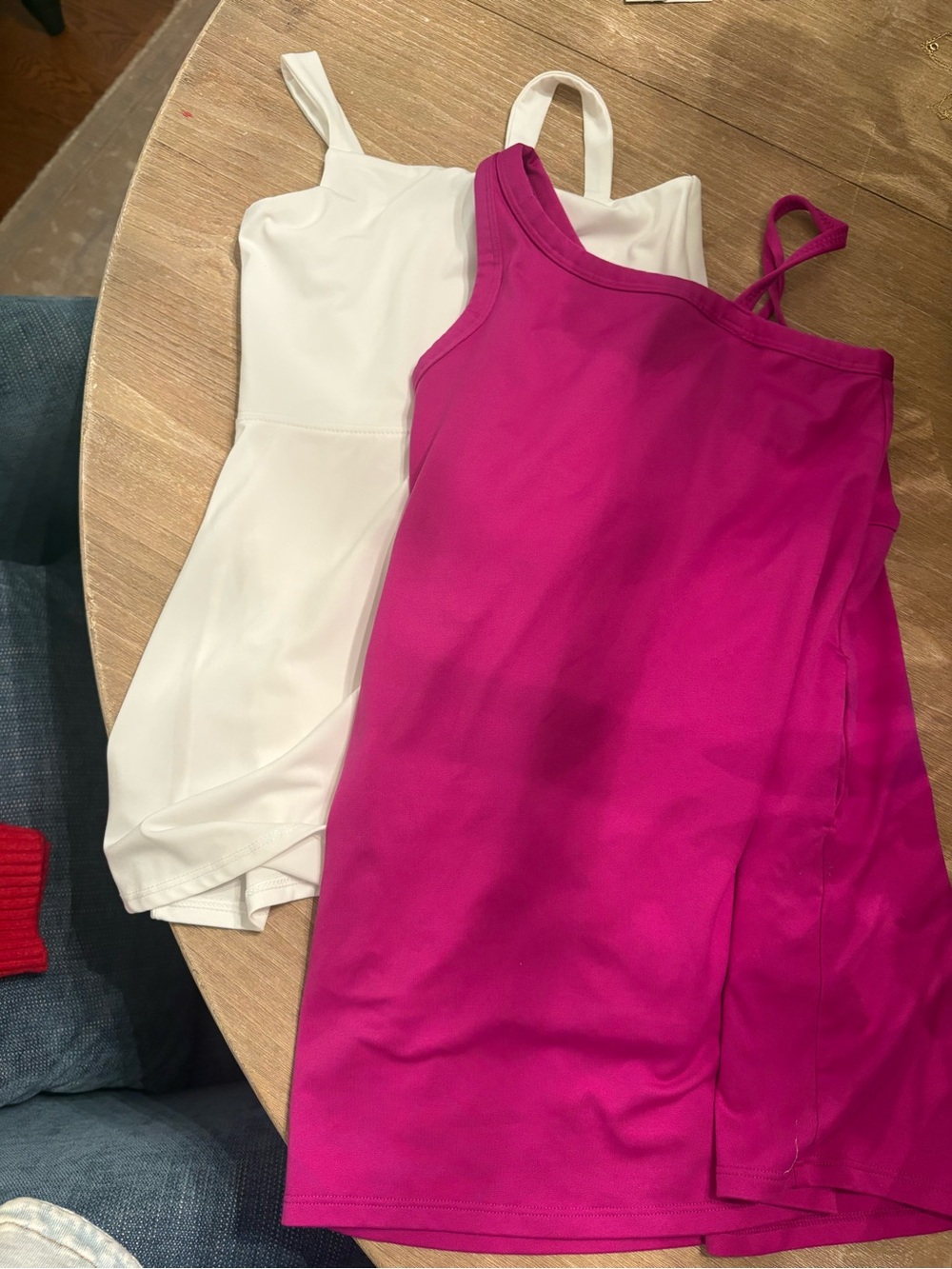 all in motion One-Shoulder Camisole Tank Top - Fuchsia and White